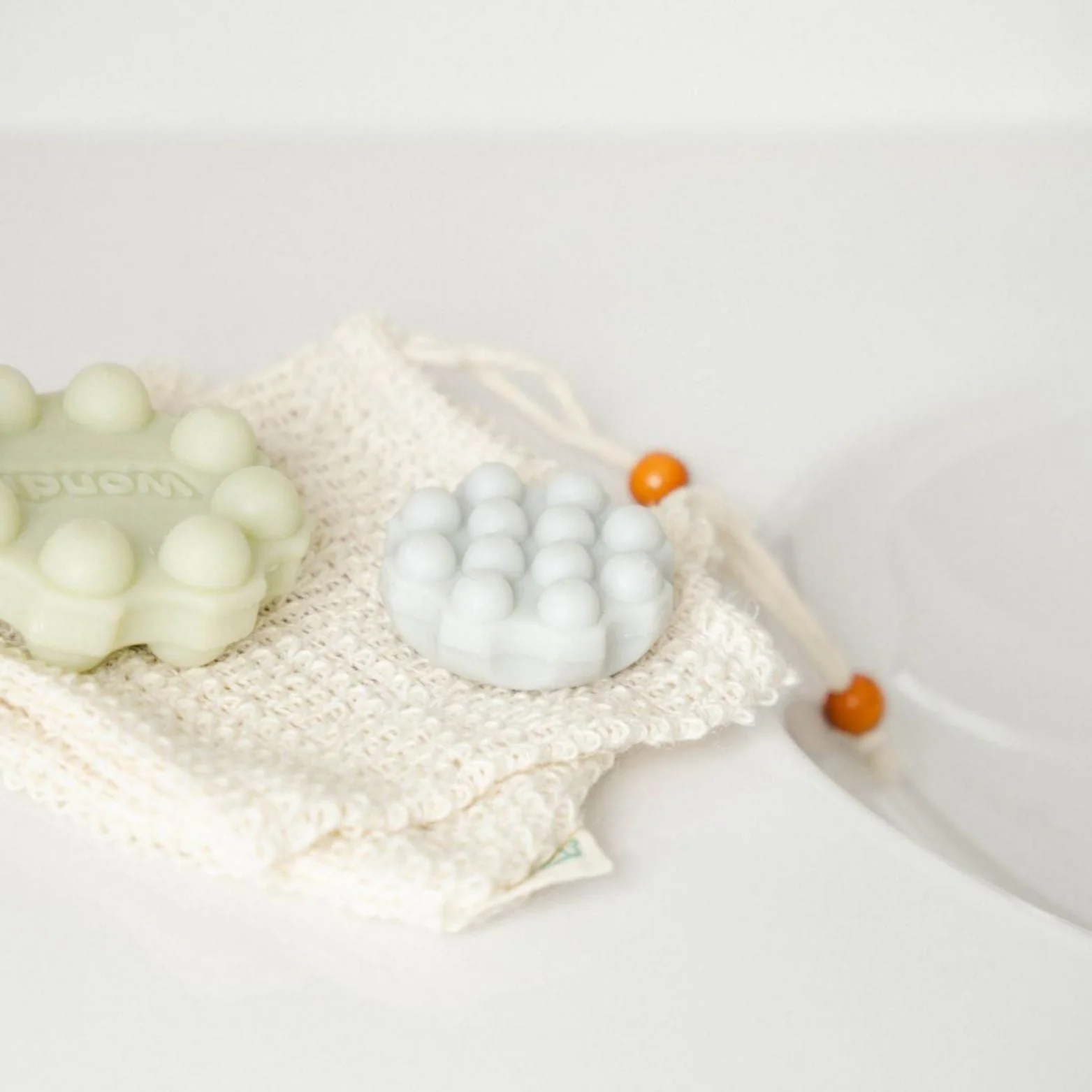 FRESH LARCH | Shower Bar - Image 5